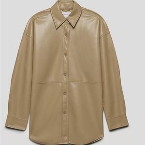 Aritzia Babaton Vegan Leather Babaton Pelli Shirt Jacket. Fits like M/L